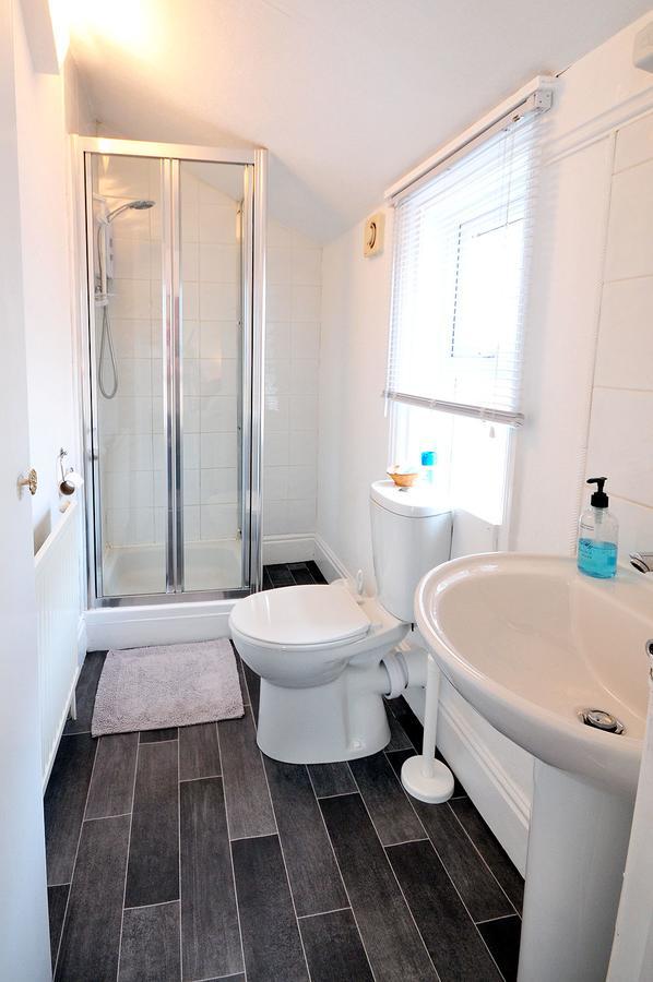 Hermosa Guesthouse Guest house Scarborough